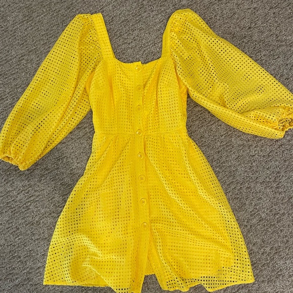 New York & Company Dresses & Skirts - Women’s Yellow Dress Size M